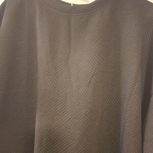 Men's Black Textured Short Sleeve Shirt